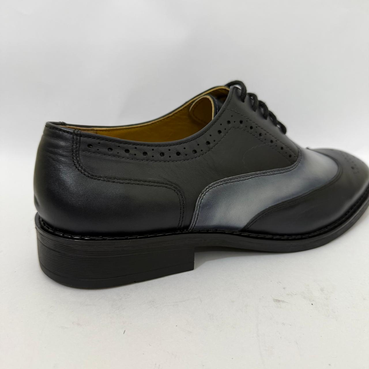DUAL TONE OXFORD BROGUES