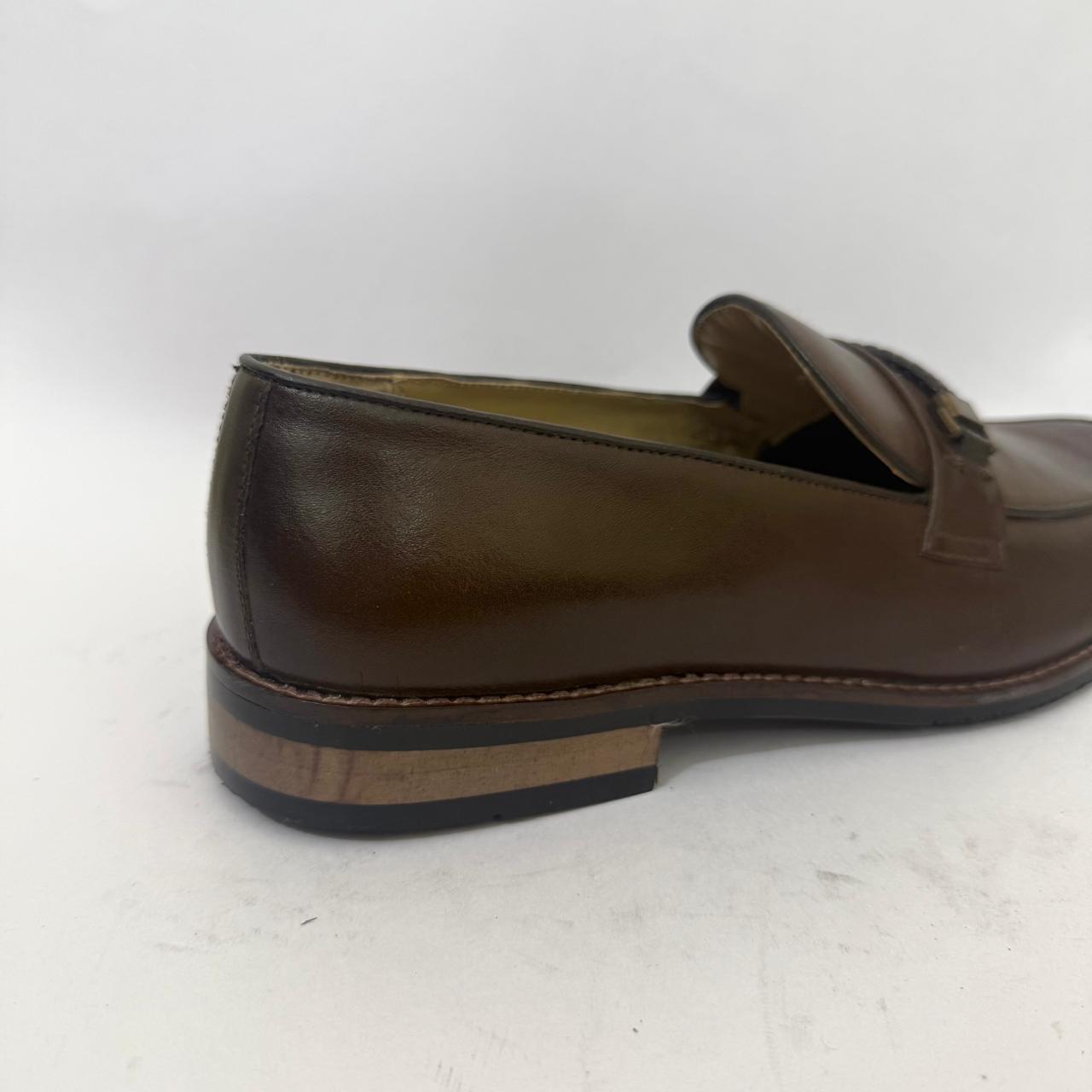 BROWN LOAFERS WITH BRAIDED STRAP DETAILING