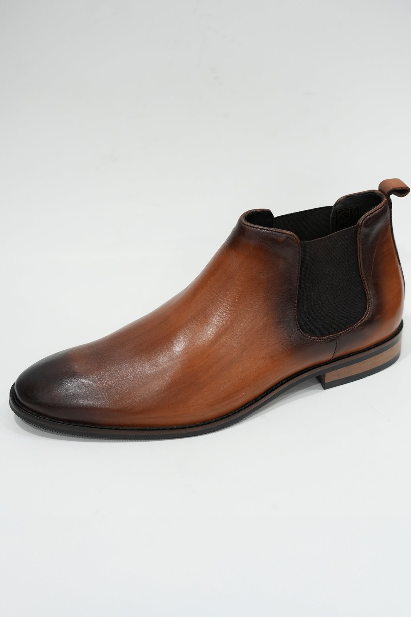 TAN CHELSEA BOOT