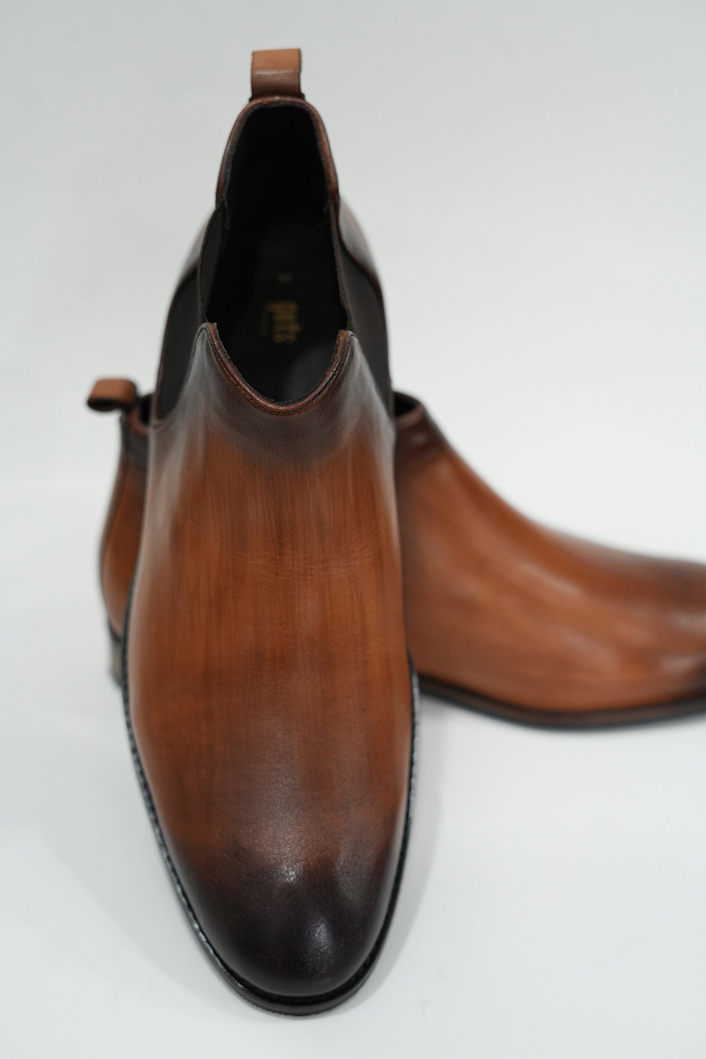 TAN CHELSEA BOOT