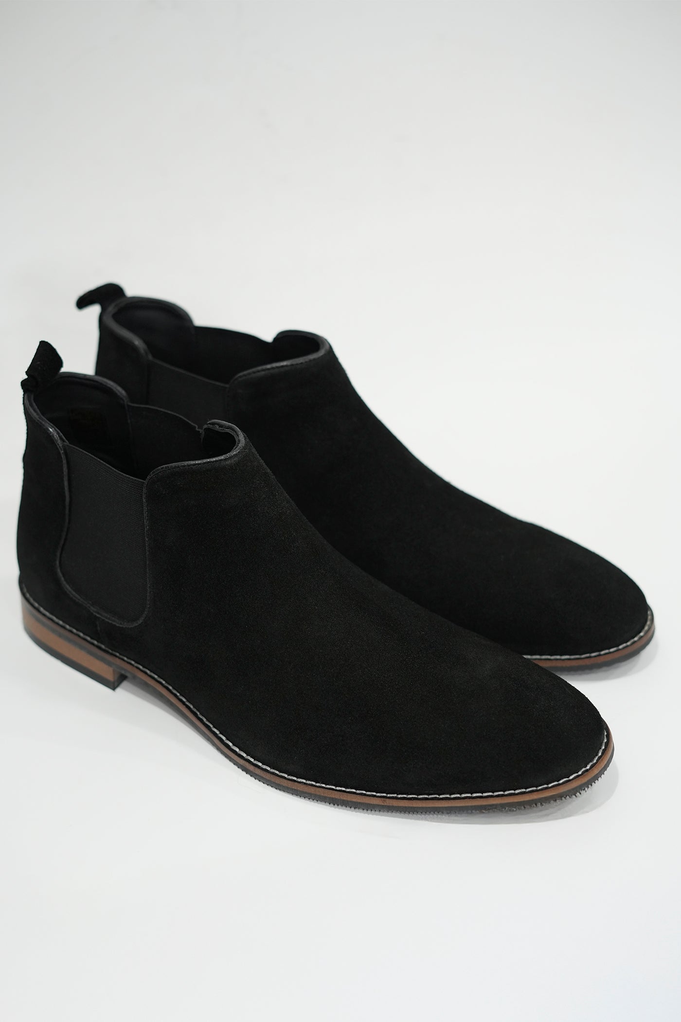 CLASSIC BLACK SUEDE CHELSEA BOOTS