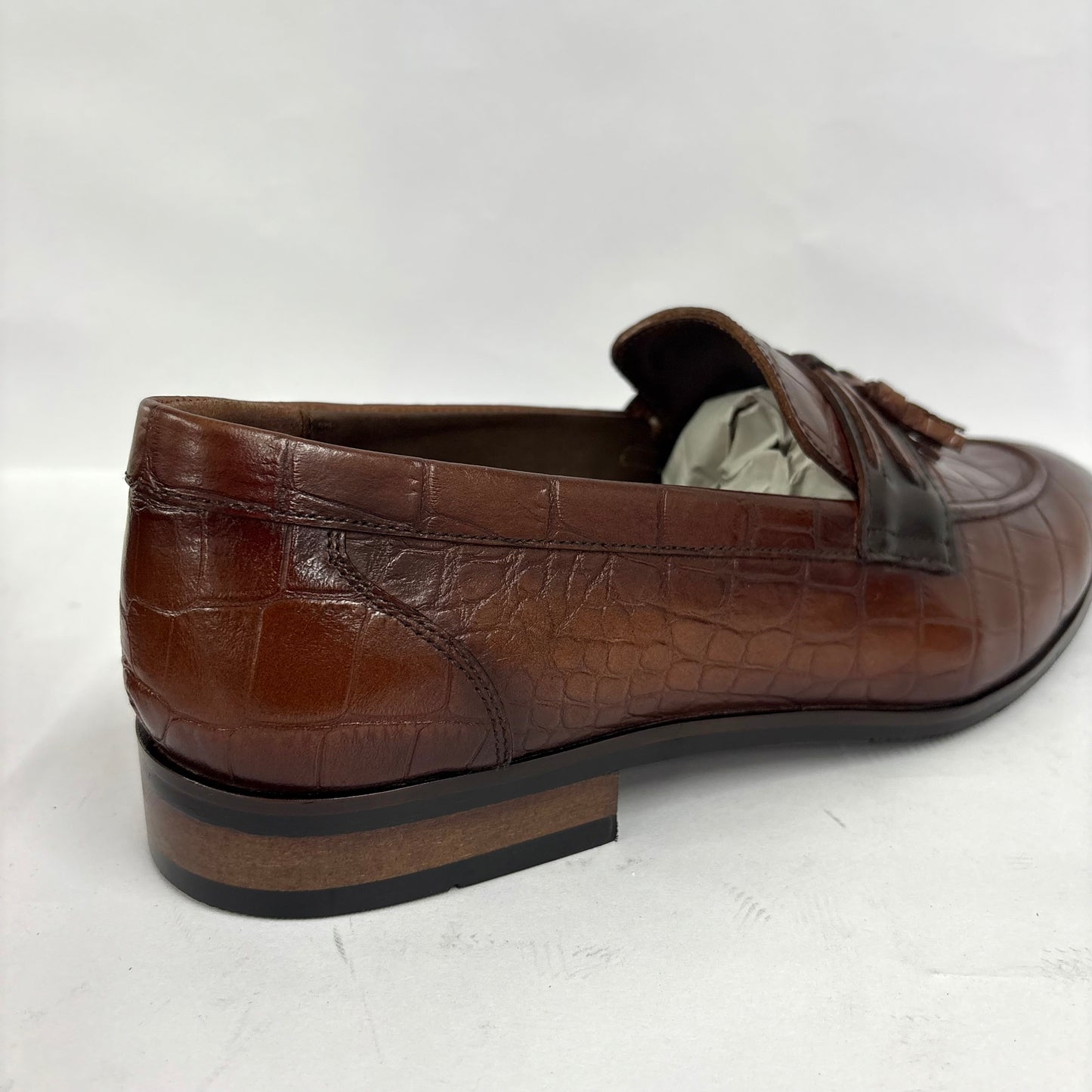 BROWN CROC-TEXTURED TASSEL LOAFERS