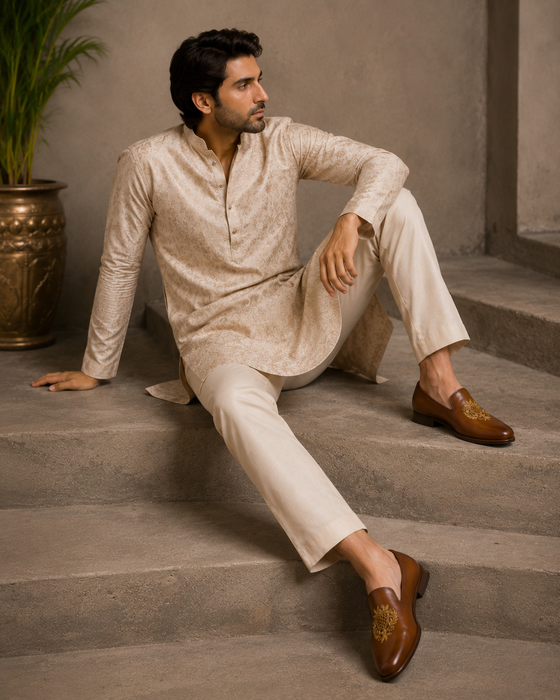 BROWN EMBROIDERED LOAFERS