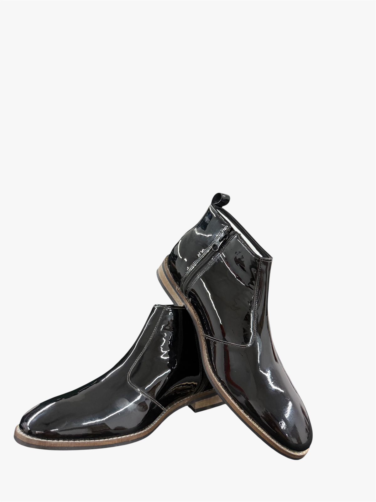 CLASSIC BLACK PATENT LEATHER CHELSEA BOOTS