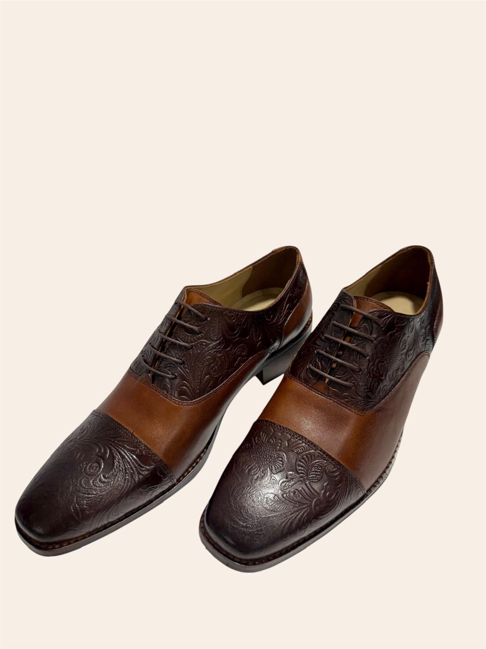 TWO-TONE HANDCRAFTED LEATHER OXFORD