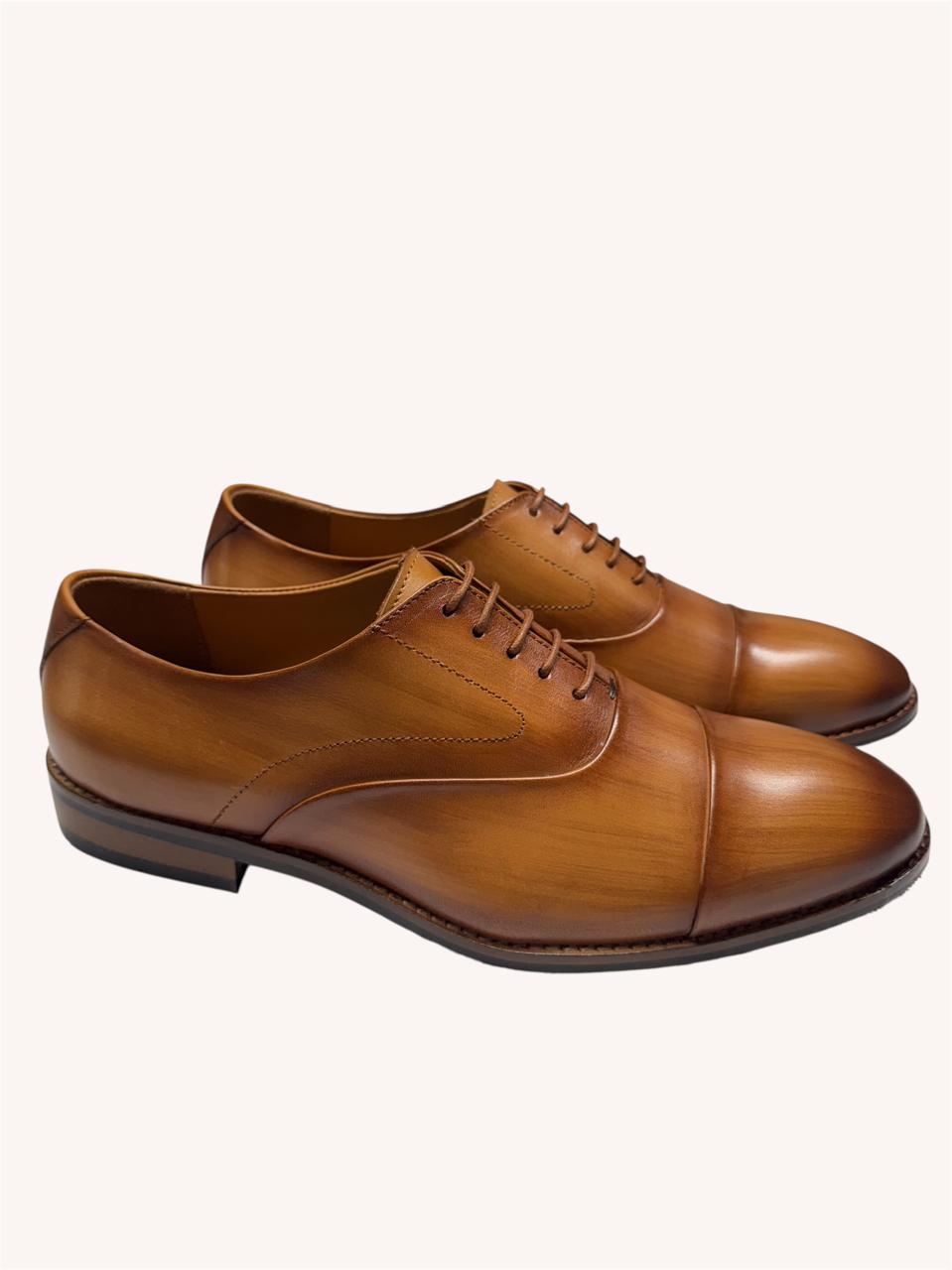 TAN OXFORD CAP TOE SHOES