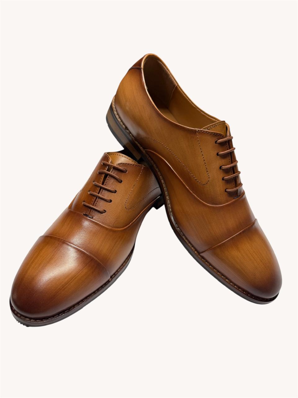 TAN OXFORD CAP TOE SHOES