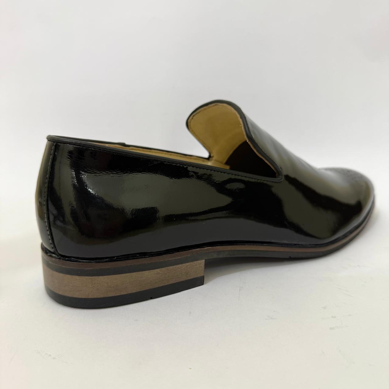 BLACK PATENT LEATHER SLIP-ON LOAFERS