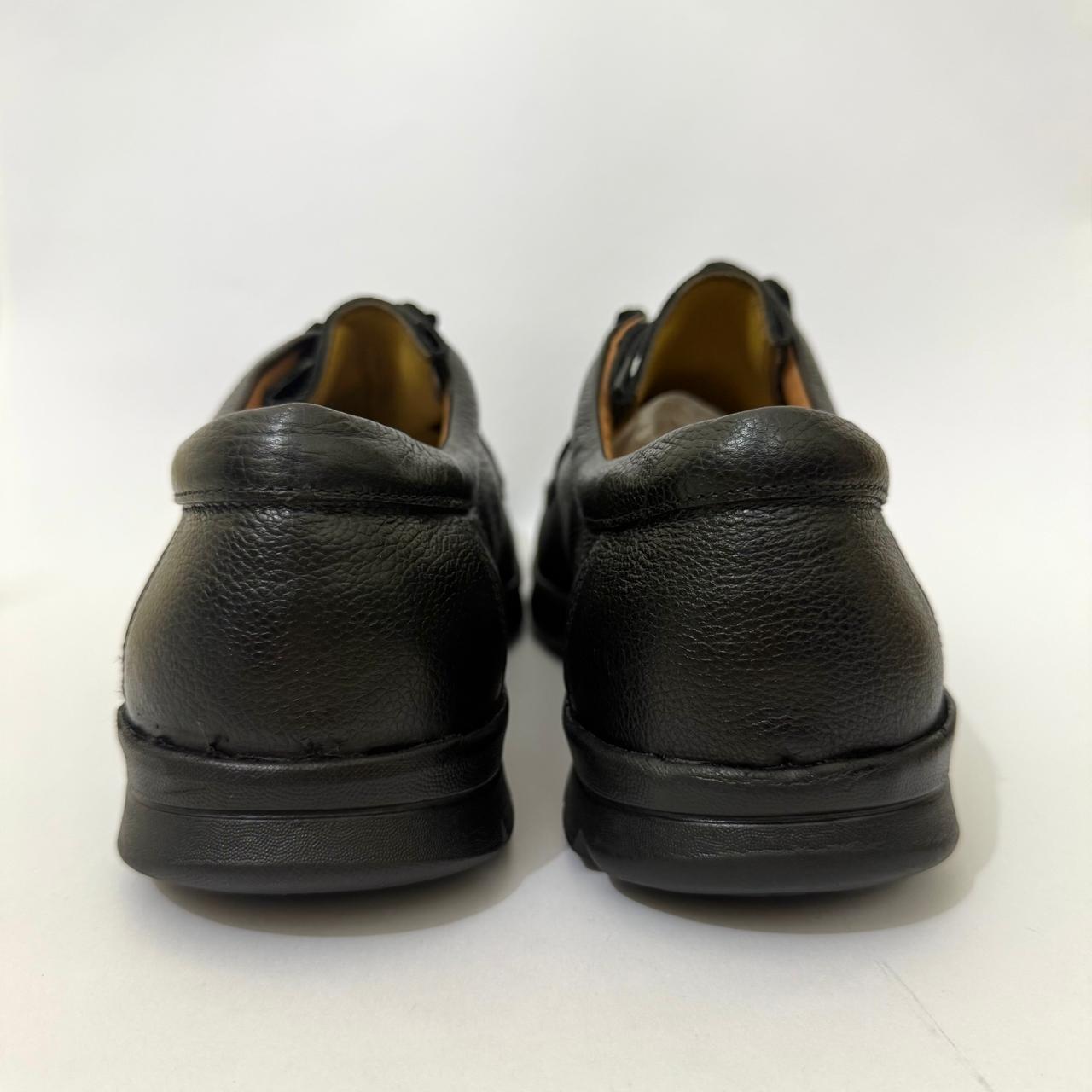 CLASSIC BLACK MOC TOE CASUALS