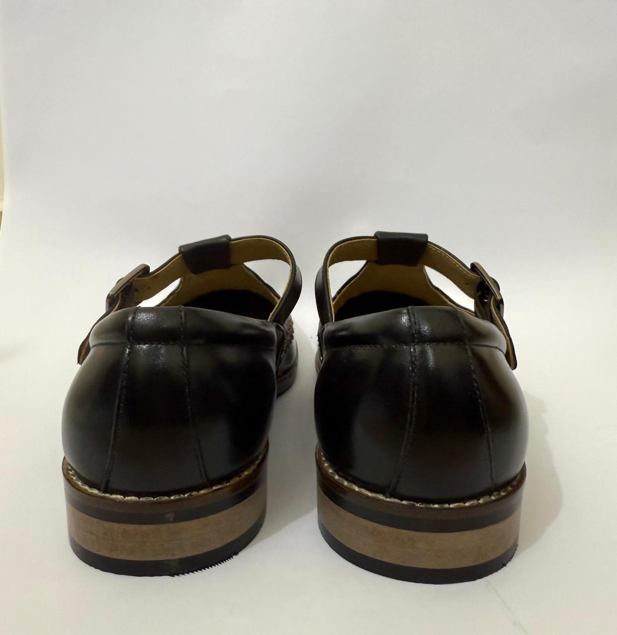 BLACK LEATHER EMBROIDERED BUCKLE STRAP SHOES