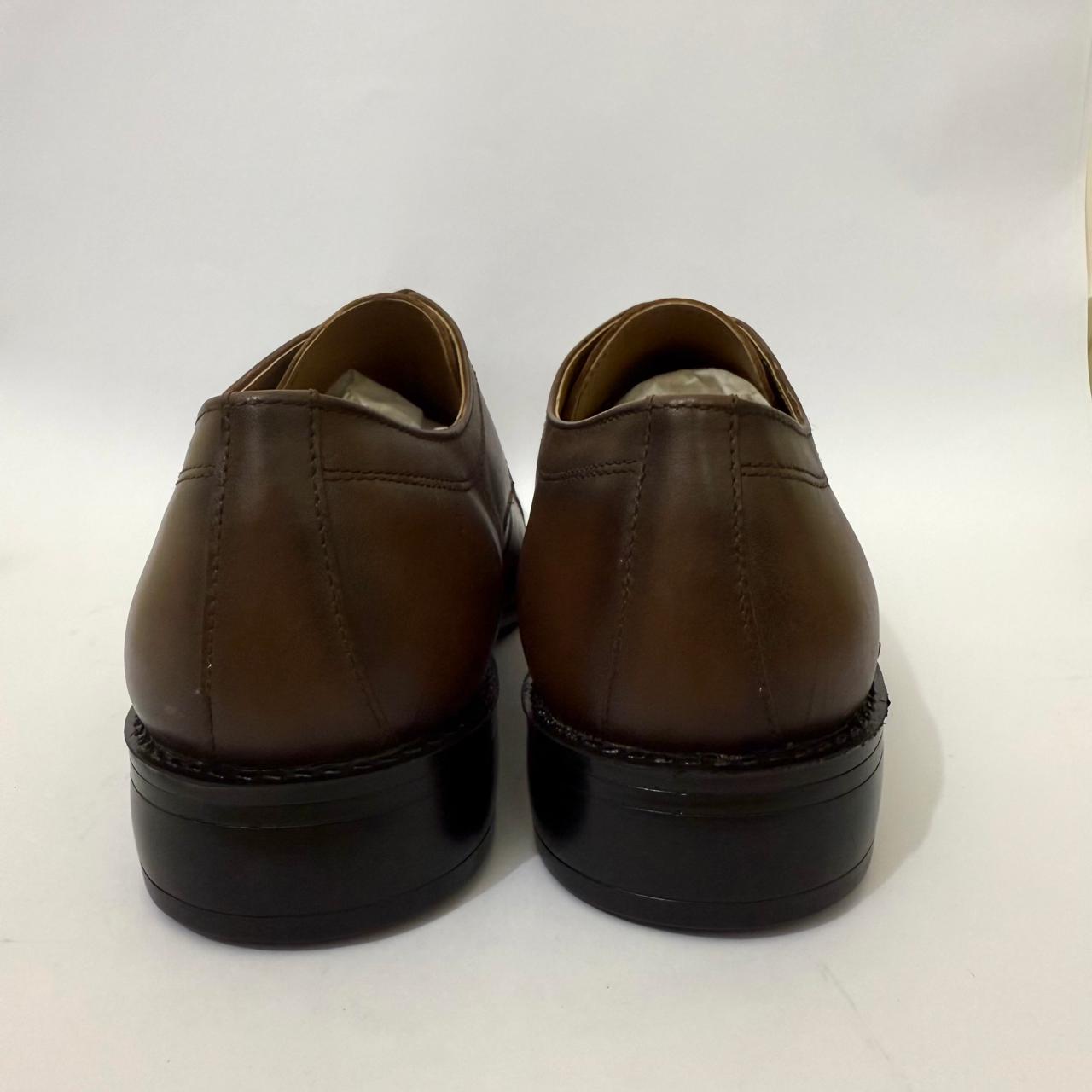 CLASSIC BROWN LEATHER OXFORD CAP-TOE SHOES
