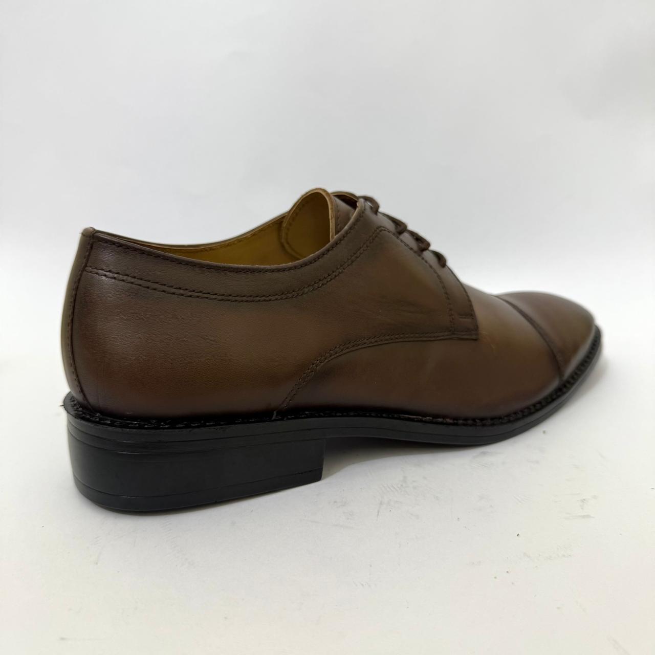 CLASSIC BROWN LEATHER OXFORD CAP-TOE SHOES