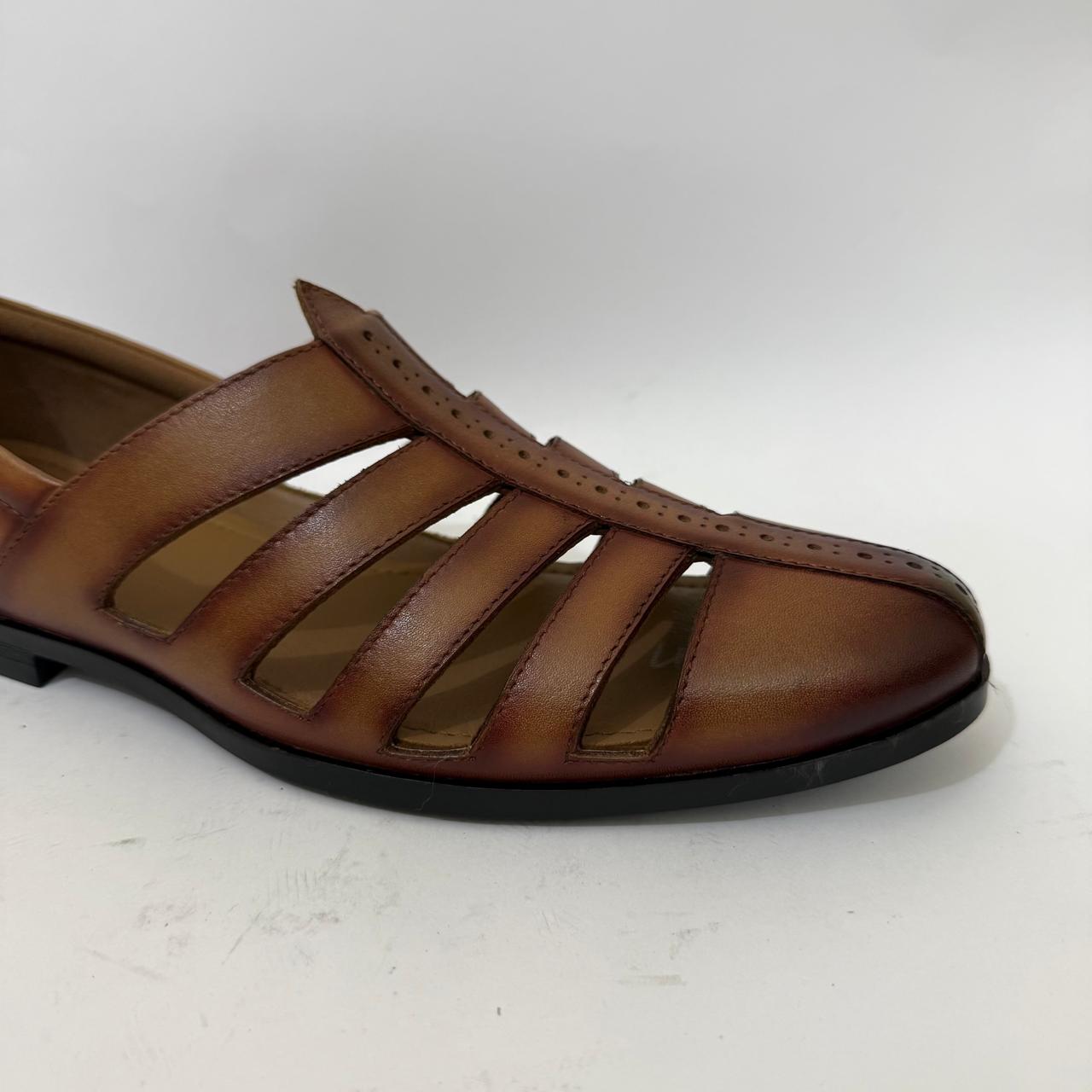 CLASSIC BROWN LEATHER FISHERMAN SANDALS