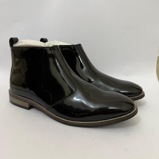 CLASSIC BLACK PATENT LEATHER CHELSEA BOOTS