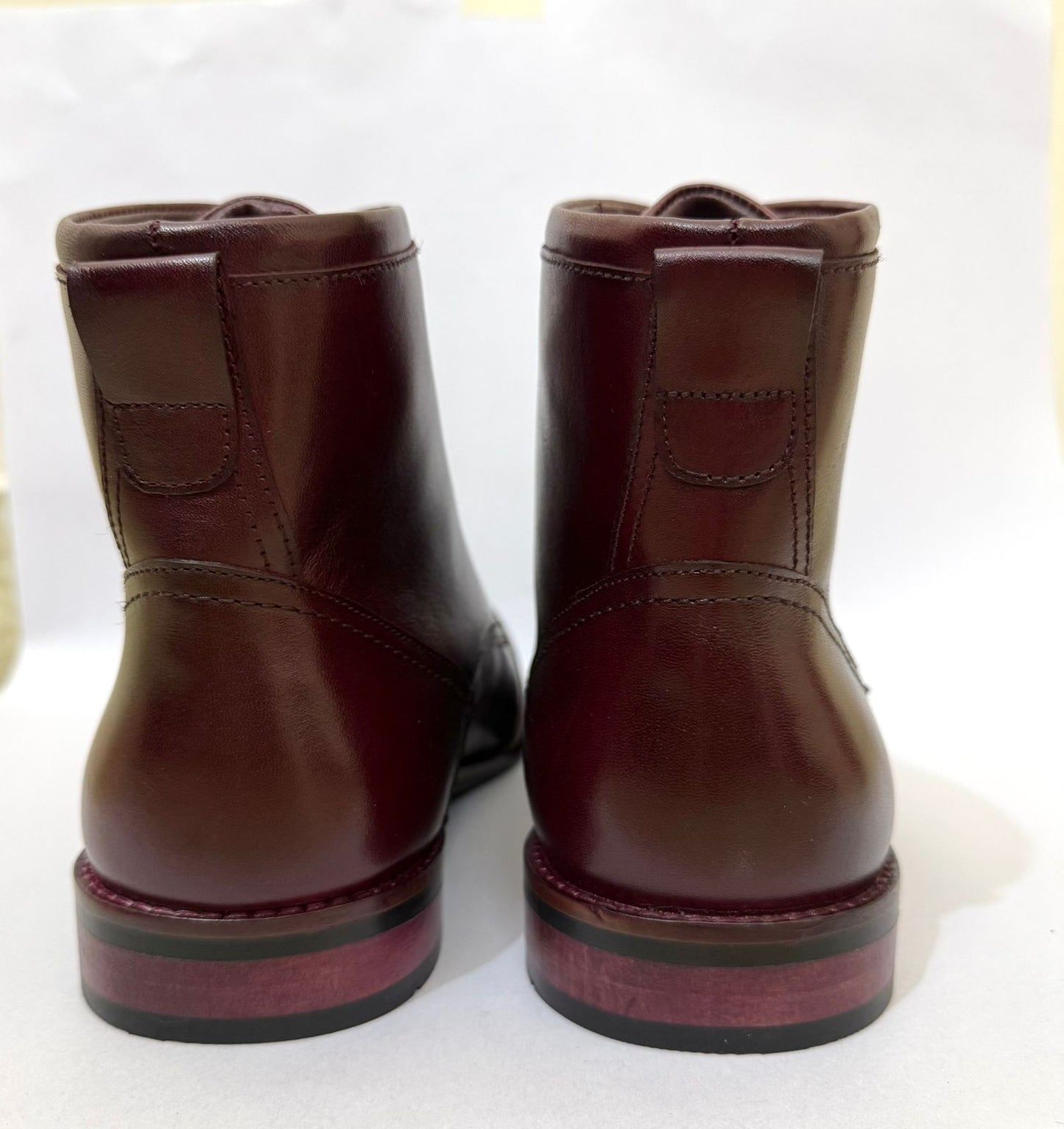 BURGUNDY LACE-UP BOOTS