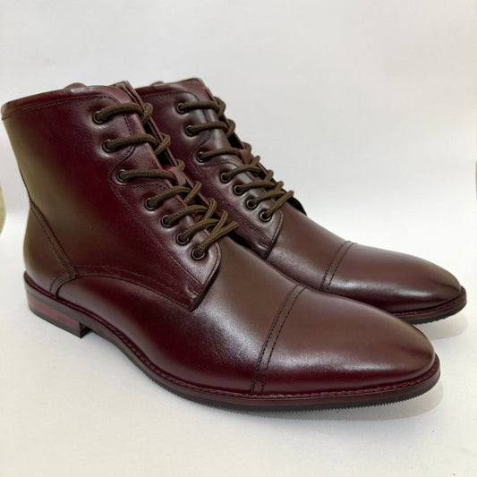 BURGUNDY LACE-UP BOOTS