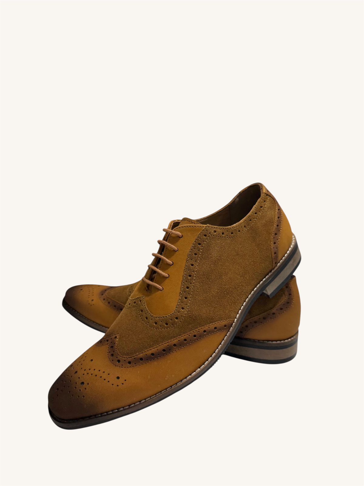TAN SUEDE & LEATHER WINGTIP BROGUES