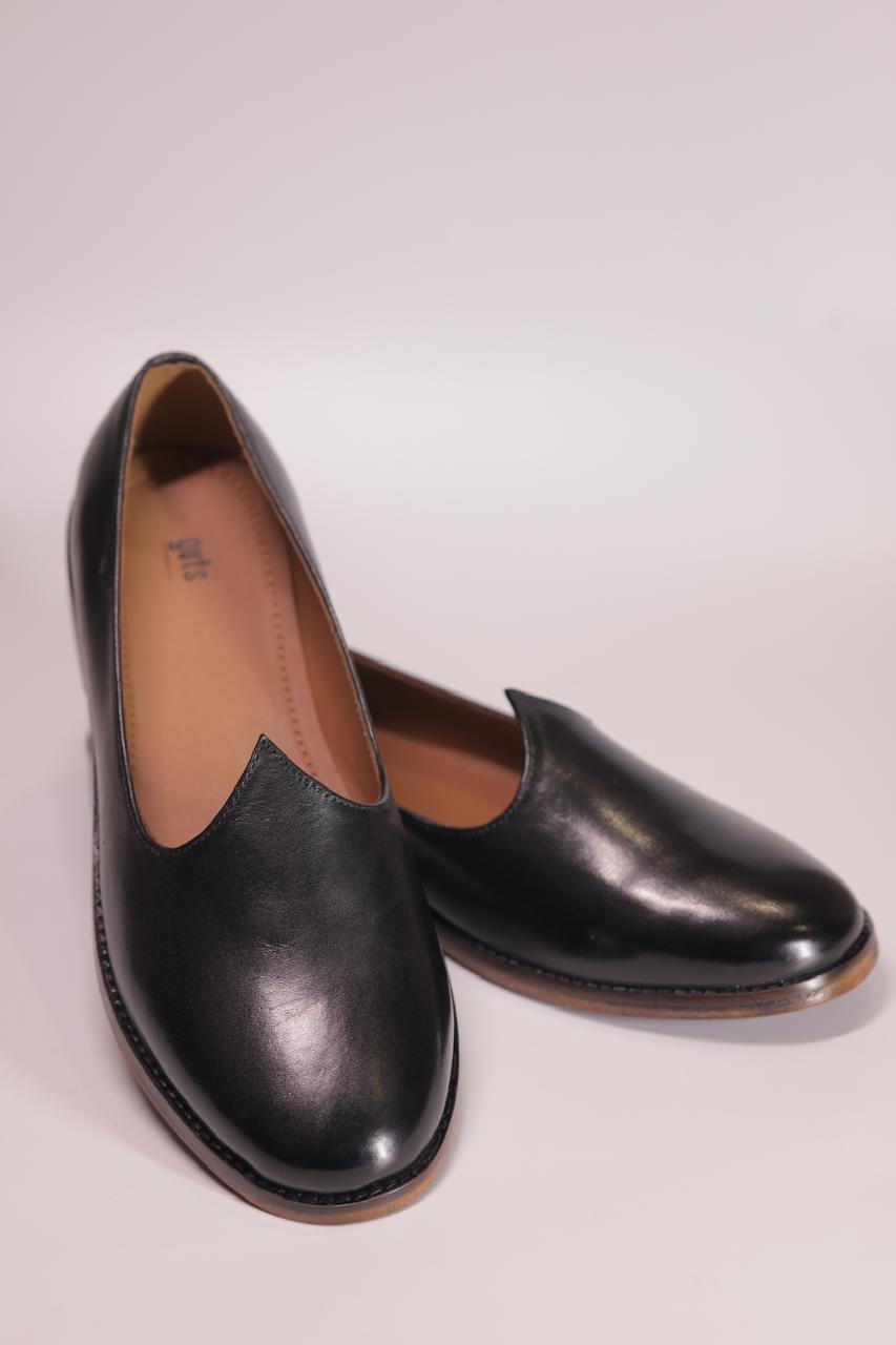PLAIN  BLACK LEATHER JALSA